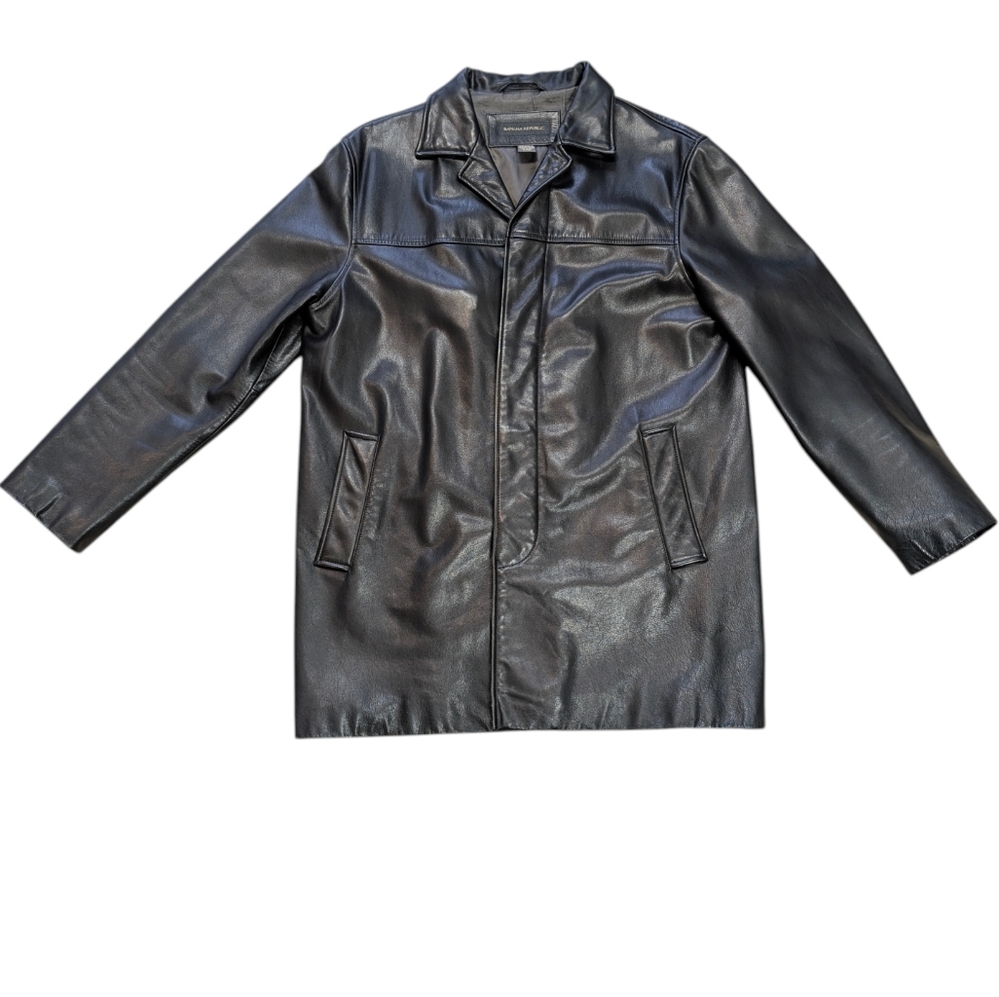Vintage 90s Y2K Banana Republic black leather car coat. Medium.